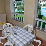 Near Garda With Pool Apartmán Peschiera del Garda