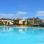 Near Garda With Pool Apartmán
