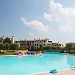 Near Garda With Pool * Peschiera del Garda